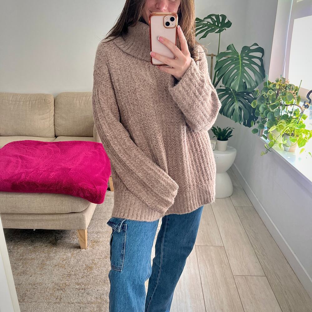 Maeve by Anthropologie Mauve Purple Fuzzy Turtleneck Sweater Size Medium